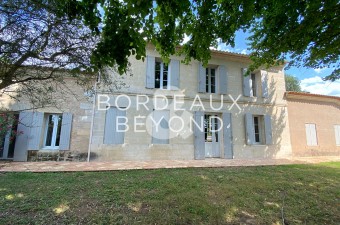 Boutique vineyard in the pestigious Montagne St Emilion appellation with renovated stone Girondine