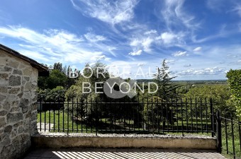 Charming house of 100 m2 - Ideal for a rental project in the Saint-Emilion region - Exceptional panoramic view