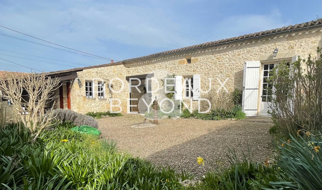 GIRONDE EYNESSE Houses for sale