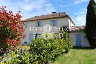 Situated in a peaceful location with lovely views of the surrounding countryside, this modern property offers you the best of both worlds...modern comfort and a charming french lifestyle.